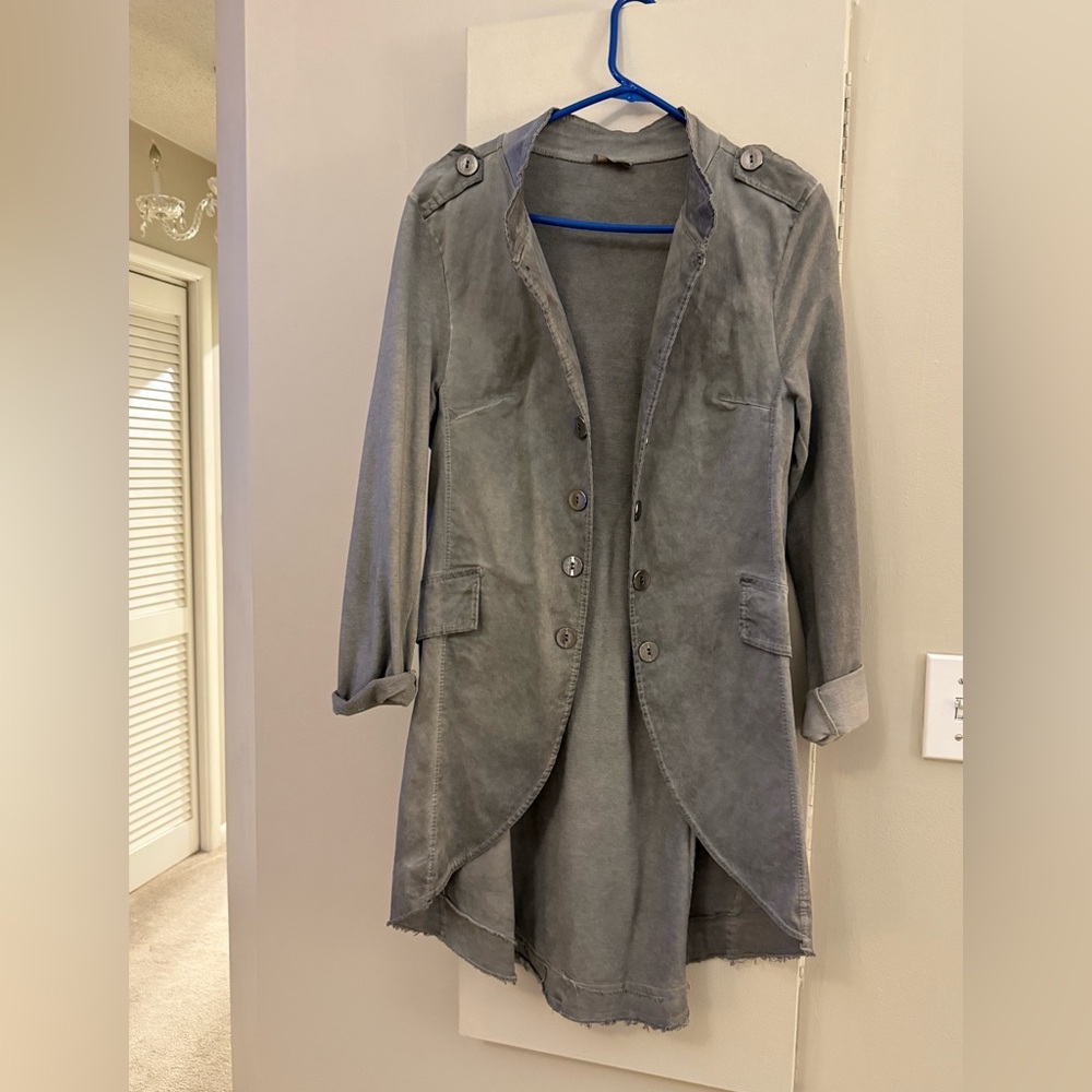 Women's Gray Jacket